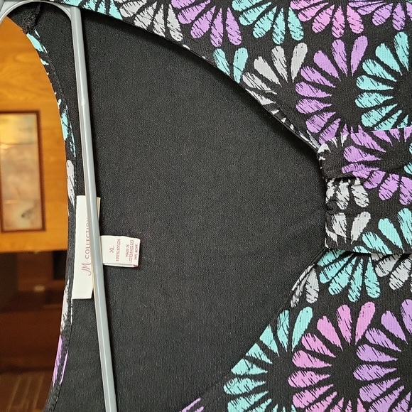 JM Collection blouse - Picture 5 of 6